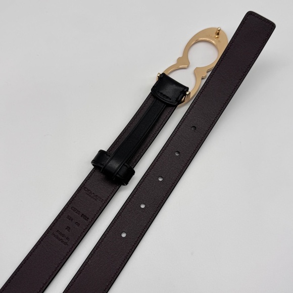 Coach Black Leather Signature Buckle Belt Gold Hardware XL 44 main image 4